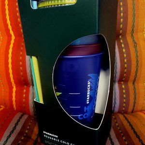 Starbucks reusable cups